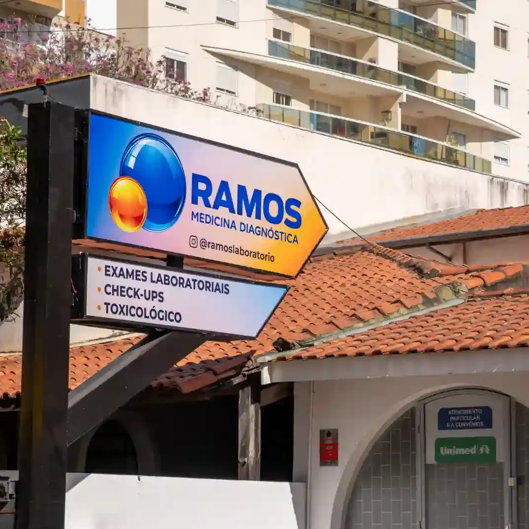 Recepção de uma das unidades do Ramos Medicina Diagnóstica